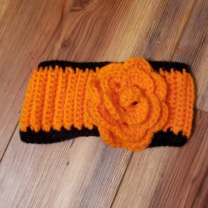 NWOT Cute headband/ear warmer